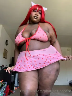Phat Ass Phoebe OnlyFans Leaked Free Thumbnail Picture - #SFT94WGEEd