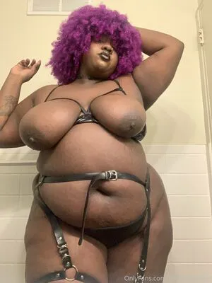 Phat Ass Phoebe OnlyFans Leaked Free Thumbnail Picture - #n8oc93zPxC