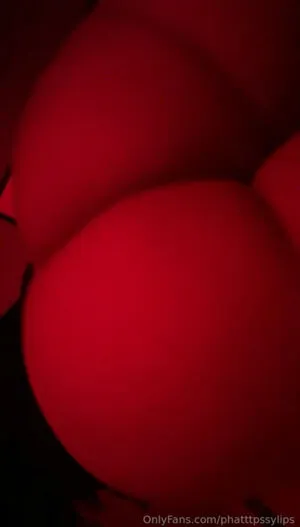 Phatttpssylips OnlyFans Leaked Free Thumbnail Picture - #eb8yn06oM3