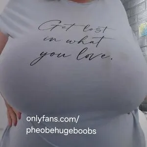 Pheobehugeboobs OnlyFans Leaked Free Thumbnail Picture - #HHEFnIxs9W