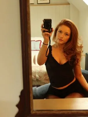 Pheobeisginger OnlyFans Leaked Free Thumbnail Picture - #3A9K7timqo