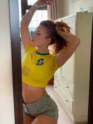 Pheobeisginger OnlyFans Leaked Free Thumbnail Picture - #77Bfg4OeWq
