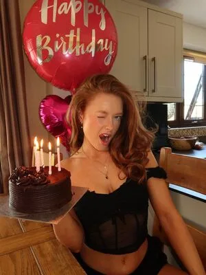 Pheobeisginger OnlyFans Leaked Free Thumbnail Picture - #CA0UP8BaDW