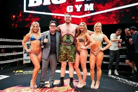 Phillipa Sharples OnlyFans Leaked Free Thumbnail Picture - #Q1klXOAwEK