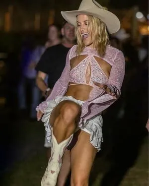 Phillipa Sharples OnlyFans Leaked Free Thumbnail Picture - #RK3jRRrleM