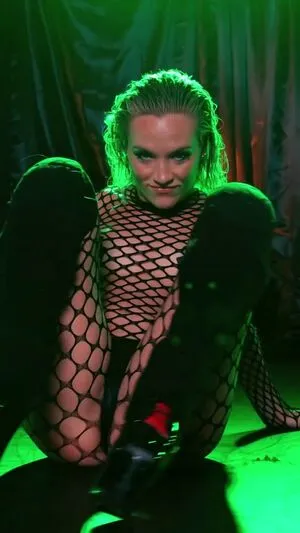 Phillipa Sharples OnlyFans Leaked Free Thumbnail Picture - #dZWrXbBg8C