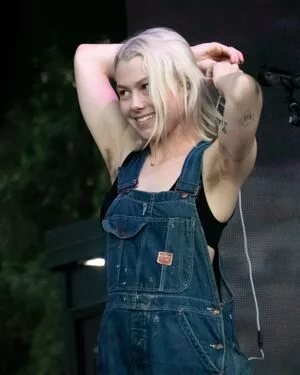 Phoebe Bridgers OnlyFans Leaked Free Thumbnail Picture - #1R1EyjzNZP