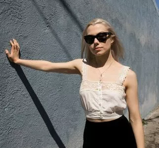 Phoebe Bridgers OnlyFans Leaked Free Thumbnail Picture - #UDs4yd9es4