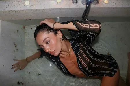 Phoebe Chakar OnlyFans Leaked Free Thumbnail Picture - #SknyXY5FOy