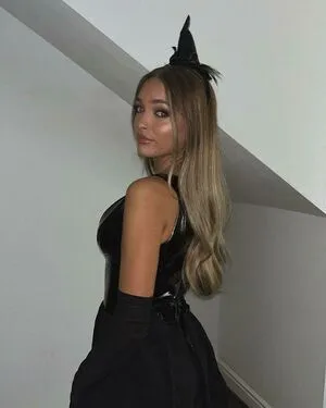 Phoebe Collin OnlyFans Leaked Free Thumbnail Picture - #WY8NkRTjXO
