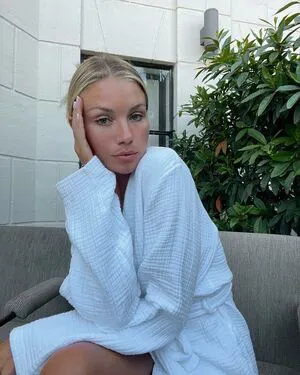 Phoebe Davis OnlyFans Leaked Free Thumbnail Picture - #GuAhdk7CTE