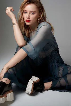 Phoebe Dynevor OnlyFans Leaked Free Thumbnail Picture - #02h4HTyMWy