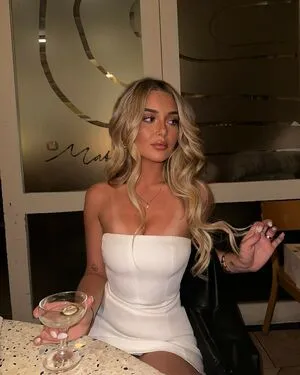 Phoebe Isobel OnlyFans Leaked Free Thumbnail Picture - #5o19AE3M52