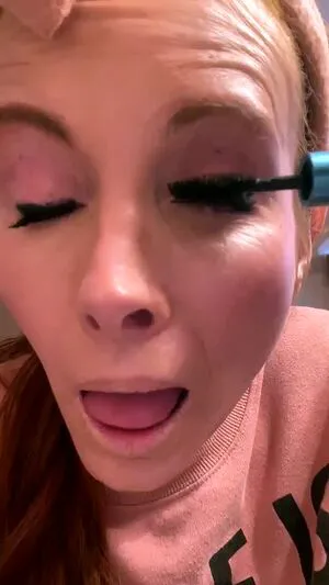 Phoebe Price OnlyFans Leaked Free Thumbnail Picture - #1sC3gPZD7j