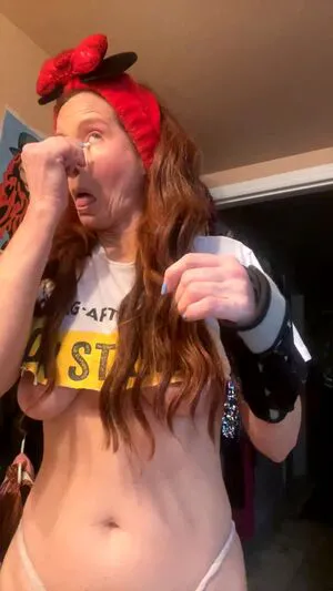 Phoebe Price OnlyFans Leaked Free Thumbnail Picture - #4I8fHEAx07