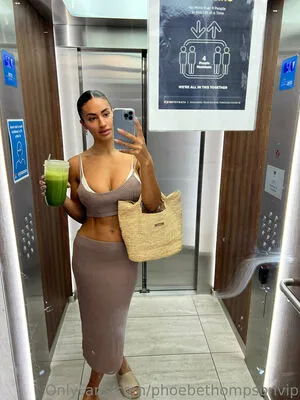 Phoebe Thompson OnlyFans Leaked Free Thumbnail Picture - #EmozMyzIKa