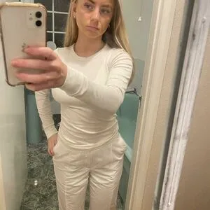 Phoebe Whitehouse OnlyFans Leaked Free Thumbnail Picture - #O0boGatmcp