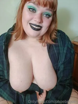 Phoebegoth OnlyFans Leaked Free Thumbnail Picture - #0dMP0HjVGN