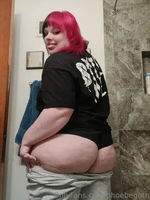 Phoebegoth OnlyFans Leaked Free Thumbnail Picture - #aqfs9oc7Kh