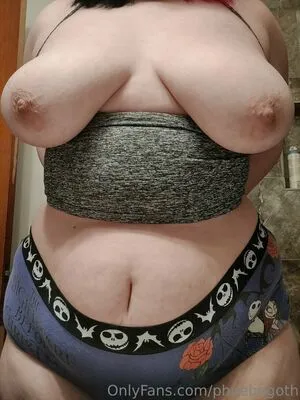 Phoebegoth OnlyFans Leaked Free Thumbnail Picture - #lvuJfV295c