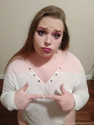 Phoebegoth OnlyFans Leaked Free Thumbnail Picture - #tndMse33jE