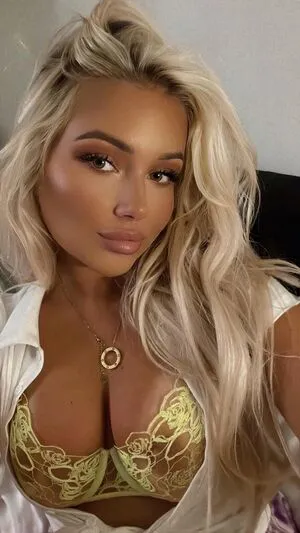 Phoebeisobelx OnlyFans Leaked Free Thumbnail Picture - #mpIR3guPFD