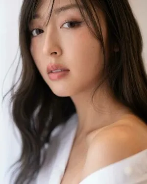 Phoeberuchen OnlyFans Leaked Free Thumbnail Picture - #C93hyfEwGr