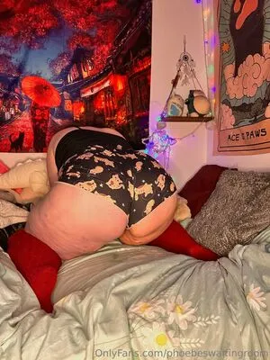 Phoebeswaitingroom OnlyFans Leaked Free Thumbnail Picture - #8se7lXjmQq