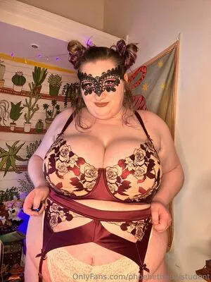 Phoebetheunistudent OnlyFans Leaked Free Thumbnail Picture - #7qGakNHh0X