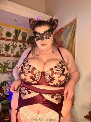 Phoebetheunistudent OnlyFans Leaked Free Thumbnail Picture - #7vwIGgk4K4