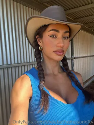 Phoebethompsonoftv OnlyFans Leaked Free Thumbnail Picture - #HaqiNoIDYn