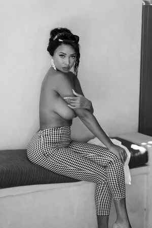 Phoenix Skye OnlyFans Leaked Free Thumbnail Picture - #yIcgULN2tO