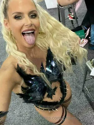 Phoenixmarie OnlyFans Leaked Free Thumbnail Picture - #kU1BTtfcZF