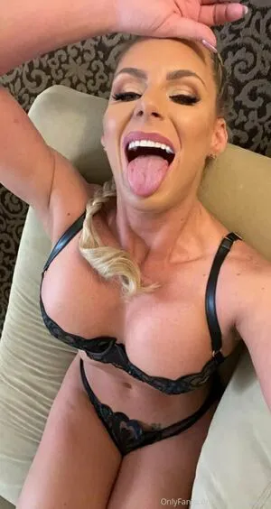 Phoenixmarie OnlyFans Leaked Free Thumbnail Picture - #qCopU52eW3