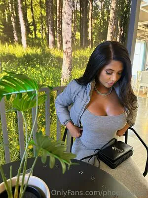 Phoenixskye OnlyFans Leaked Free Thumbnail Picture - #8nyLLH0T7w