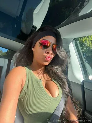 Phoenixskye OnlyFans Leaked Free Thumbnail Picture - #90ctTr9RSr