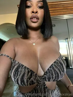 Phoenixskye OnlyFans Leaked Free Thumbnail Picture - #Bjv6FEp20t