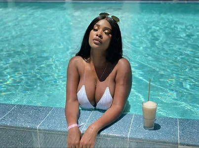 Phoenixskye OnlyFans Leaked Free Thumbnail Picture - #FnpNhUakB0