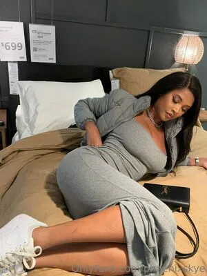 Phoenixskye OnlyFans Leaked Free Thumbnail Picture - #oWJ5iaU1nQ