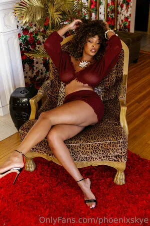 Phoenixskye OnlyFans Leaked Free Thumbnail Picture - #pAJJ2k2GSL