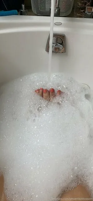 Phoenixxblossom OnlyFans Leaked Free Thumbnail Picture - #COlsDm2RW6