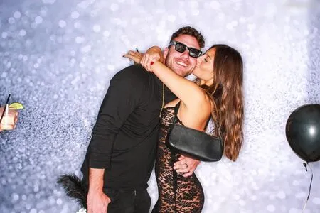 Photobox Flashes OnlyFans Leaked Free Thumbnail Picture - #3ky6tVG8Cf