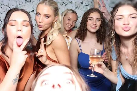 Photobox Flashes OnlyFans Leaked Free Thumbnail Picture - #GOd9yLYhyd