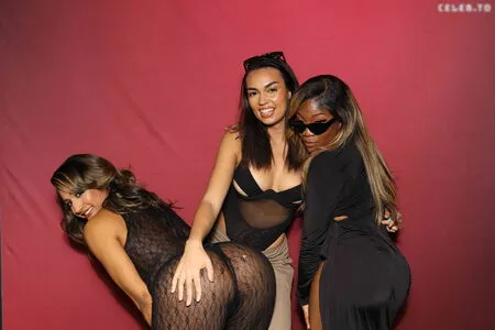 Photobox Flashes OnlyFans Leaked Free Thumbnail Picture - #aOPdvVLHoy