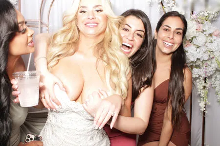 Photobox Flashes OnlyFans Leaked Free Thumbnail Picture - #crfQXEkzeW