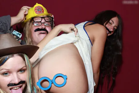Photobox Flashes OnlyFans Leaked Free Thumbnail Picture - #envOPEeZvf