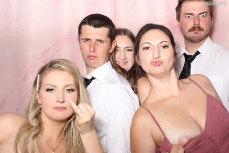 Photobox Flashes OnlyFans Leaked Free Thumbnail Picture - #iMrRbsMcFd