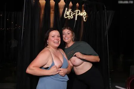Photobox Flashes OnlyFans Leaked Free Thumbnail Picture - #uKBsuX2CBF