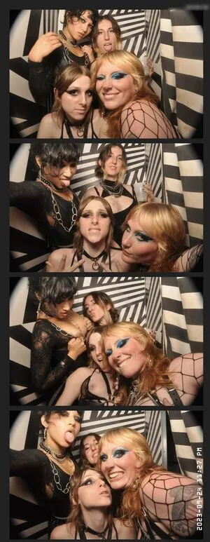 Photobox Flashes OnlyFans Leaked Free Thumbnail Picture - #wSRfcrmTW0
