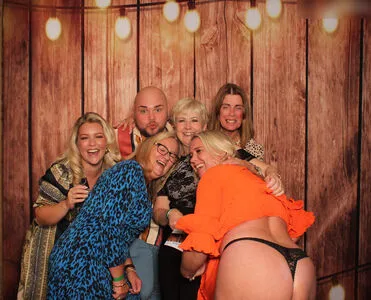 Photobox Flashes OnlyFans Leaked Free Thumbnail Picture - #y3pukpKiHJ